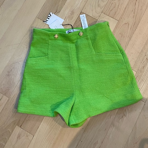 Zara High Waist Shorts in Bright Green - Picture 1 of 2